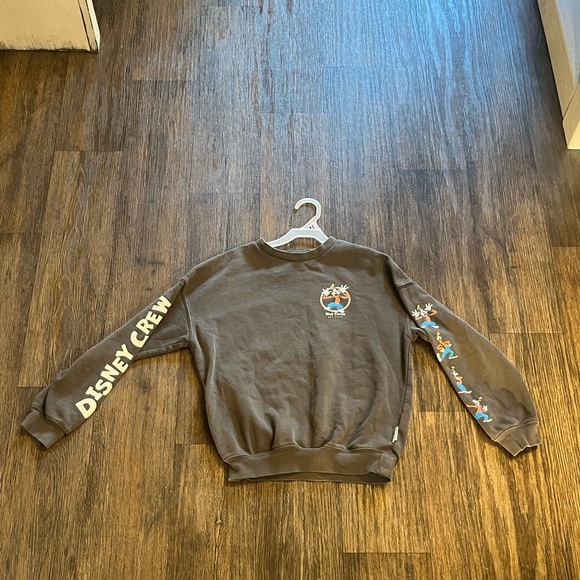 H&M Walt Disney Crewneck - Picture 1 of 8